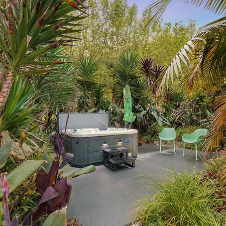 Swiss-Kiwi Cottage And Retreat, B&B Tauranga Esterno foto
