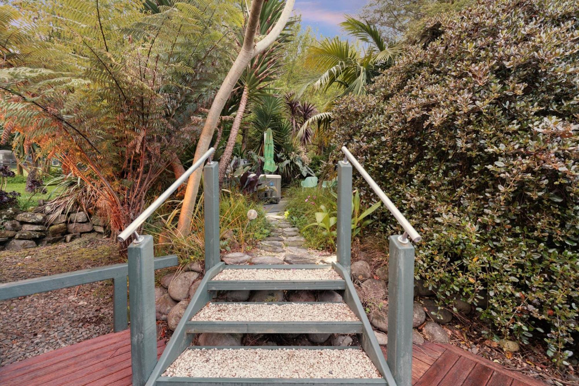 Swiss-Kiwi Cottage And Retreat, B&B Tauranga Esterno foto